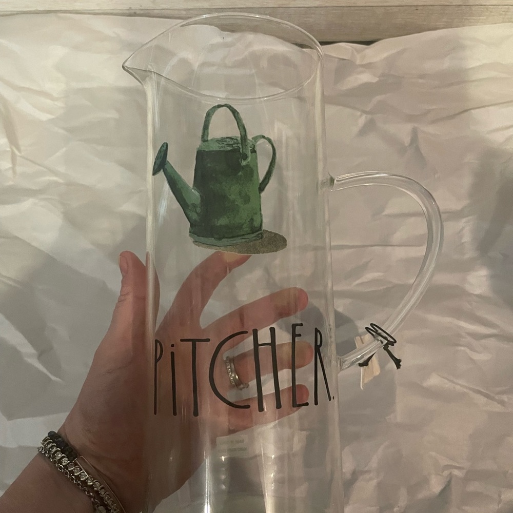 Rae Dunn 2017 glass PITCHER